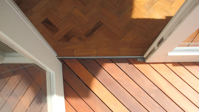 Specifie an alternate text for an image